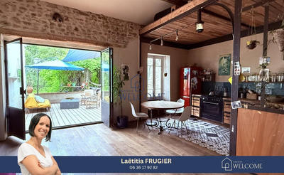 Mas - 600 m² - 12 pièces