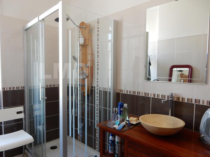 Maison - 141 m² - 6 pièces