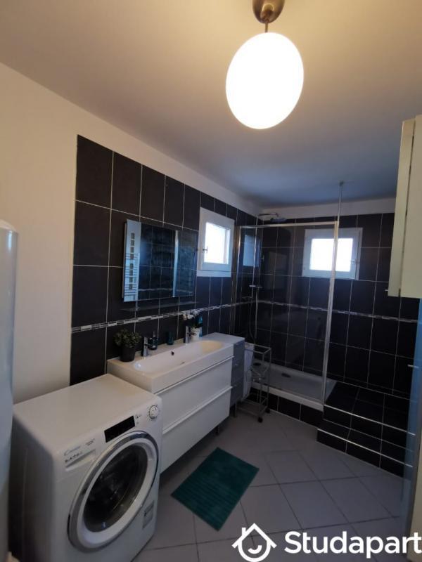 Chambre - 14 m² - 1 pièce