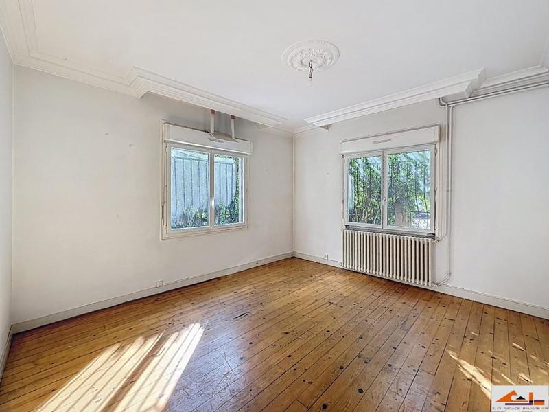 Immeuble - 150 m² - 7 pièces