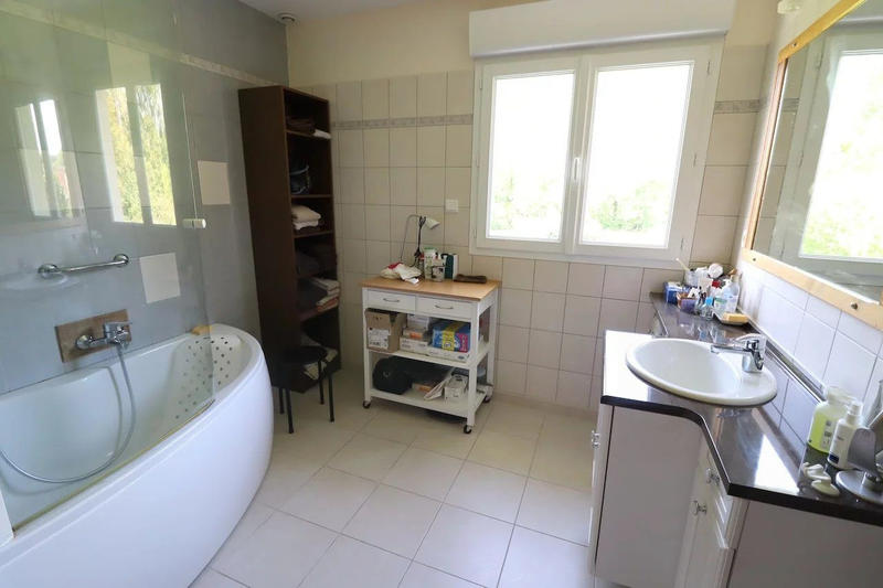 Viager - Maison - 160 m² - 5 pièces