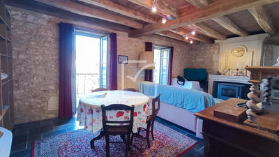 Maison - 80 m² - 5 pièces