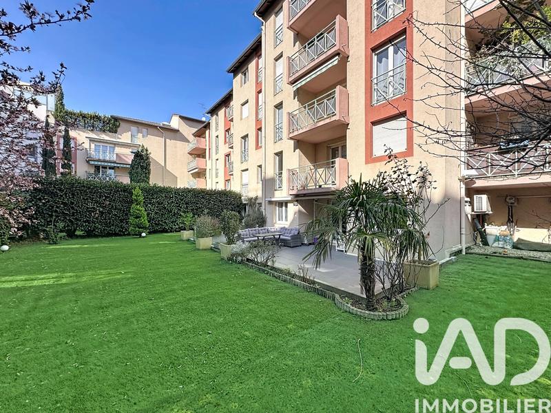 Appartement - 74 m² - 3 pièces