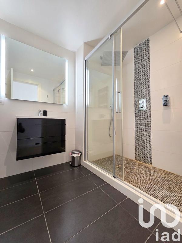 Appartement - 170 m² - 5 pièces