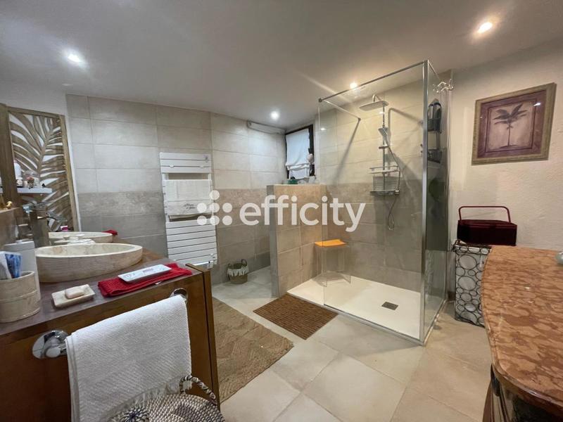 Maison - 136 m² - 5 pièces