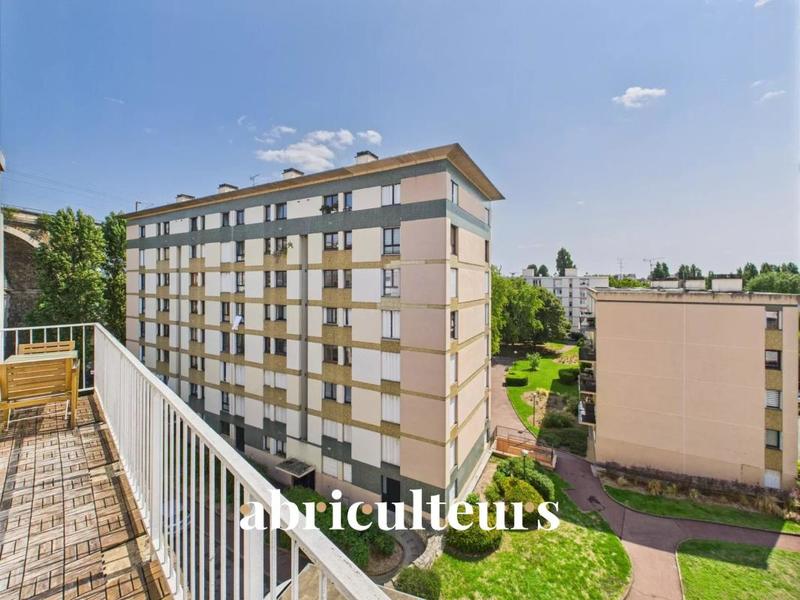 Appartement - 80 m² - 3 pièces