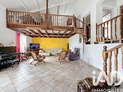 Maison de maîtres - 185 m² - 5 pièces