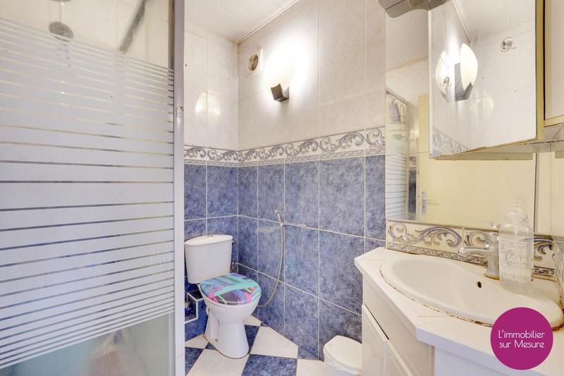 Appartement - 100 m² - 4 pièces