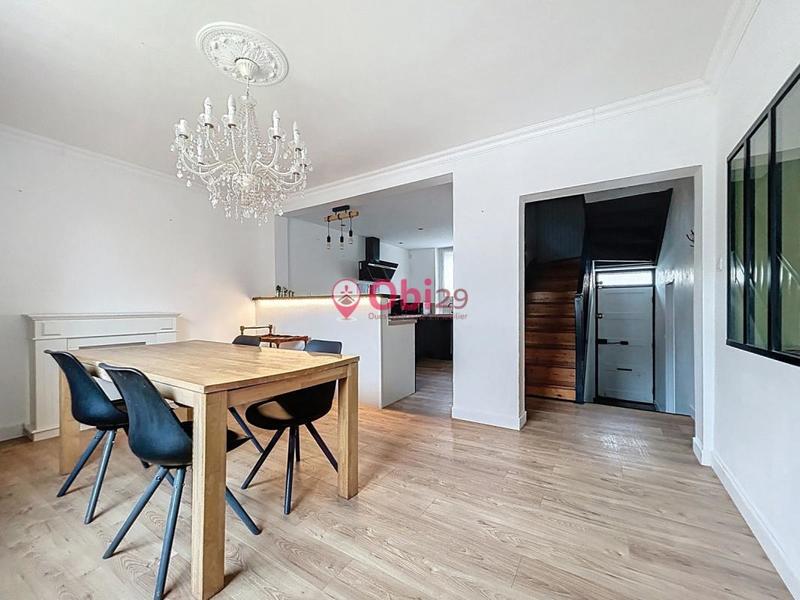 Maison de ville - 89 m² - 5 pièces