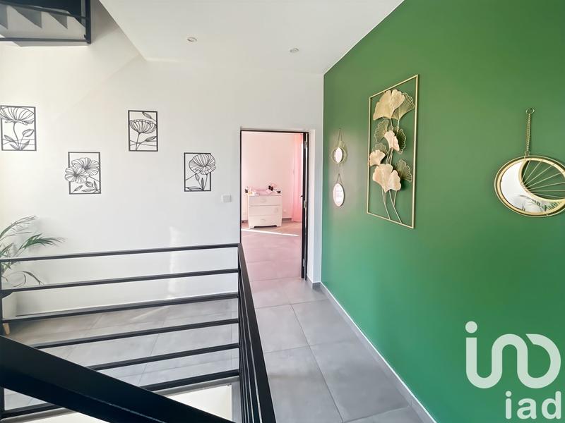 Maison - 140 m² - 5 pièces