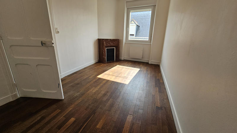 Maison - 100 m² - 6 pièces