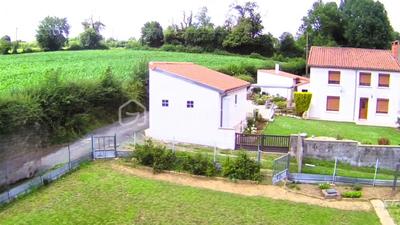 Maison - 164 m² - 6 pièces