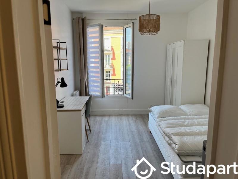 Chambre - 12 m² - 1 pièce