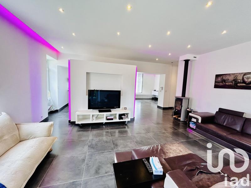 Maison de village - 360 m² - 10 pièces