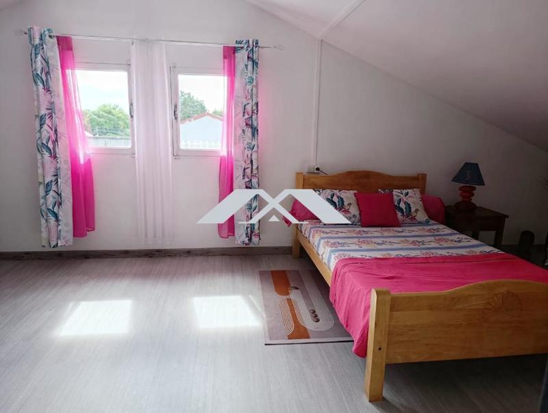 Maison - 160 m² - 6 pièces