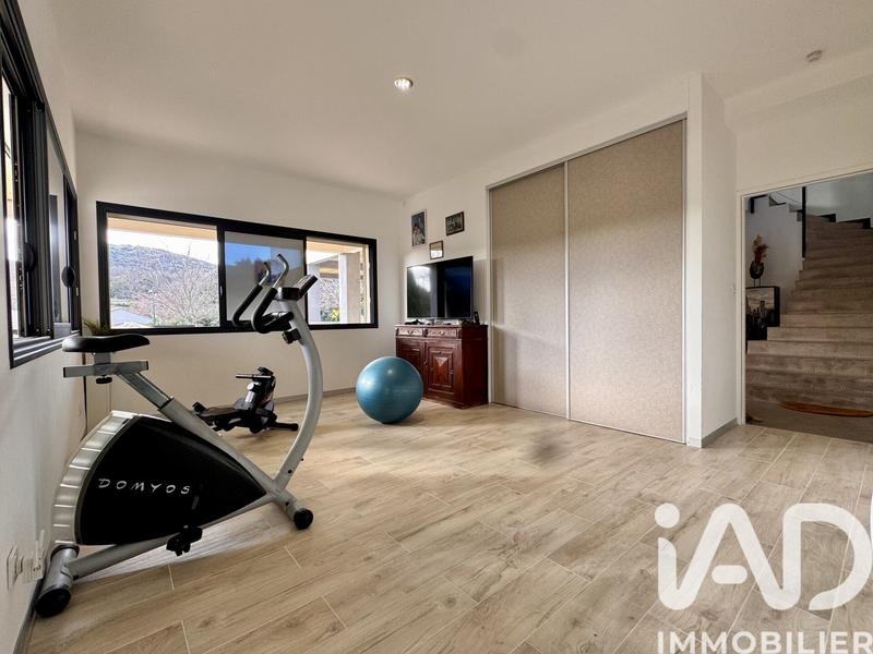 Maison de maîtres - 209 m² - 5 pièces