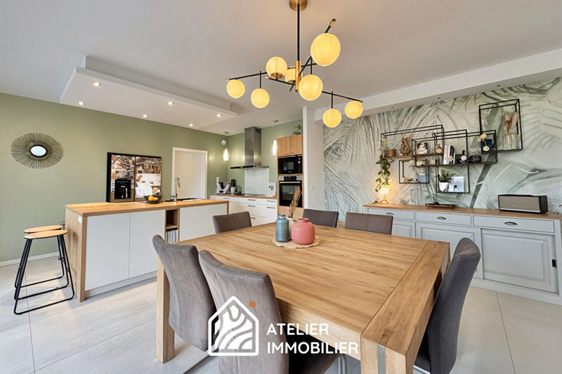 Maison - 134 m² - 5 pièces