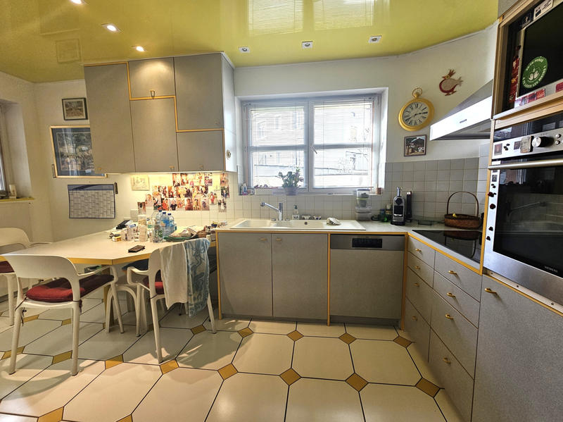 Maison - 226 m² - 7 pièces