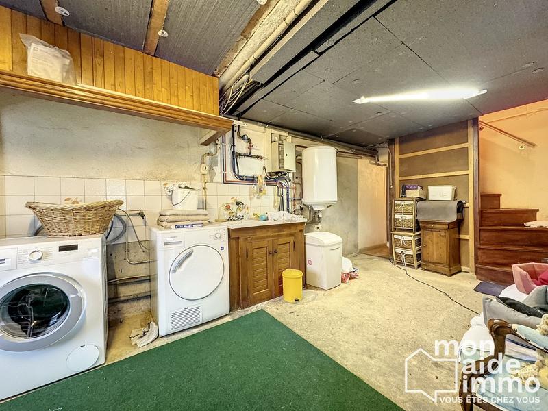 Maison - 160 m² - 10 pièces