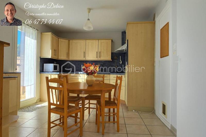 Maison traditionnelle - 90 m² - 4 pièces