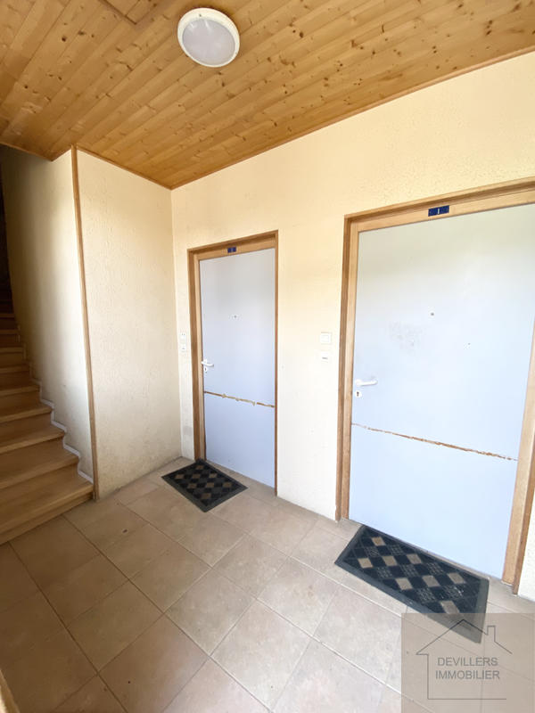 Immeuble - 180 m² - 9 pièces