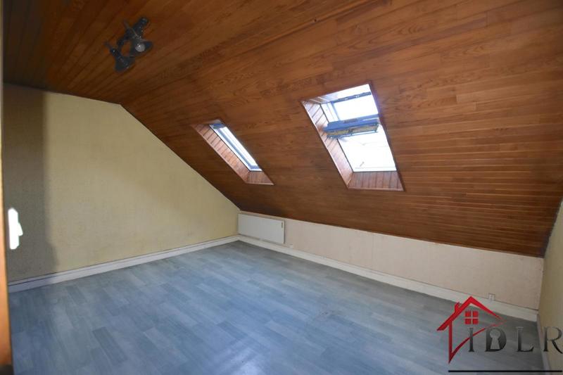 Maison - 107 m² - 7 pièces