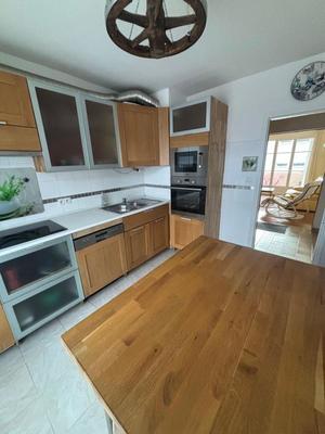 Appartement - 77 m² - 3 pièces