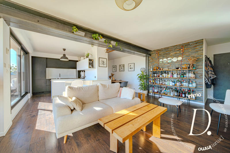 Appartement - 84 m² - 3 pièces