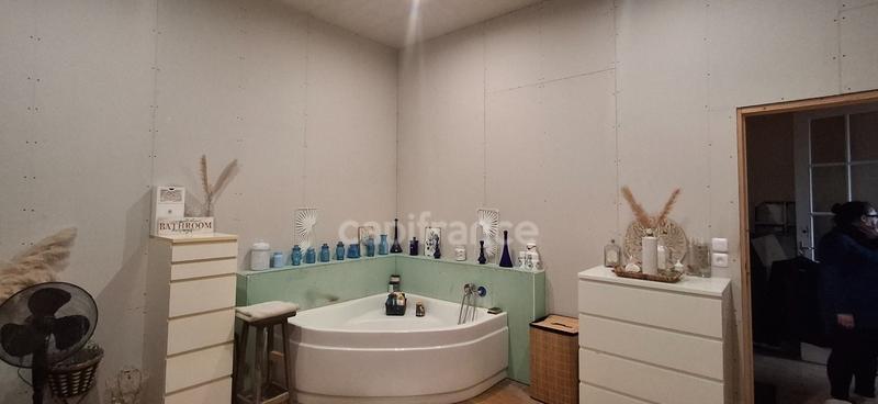 Maison - 135 m² - 8 pièces