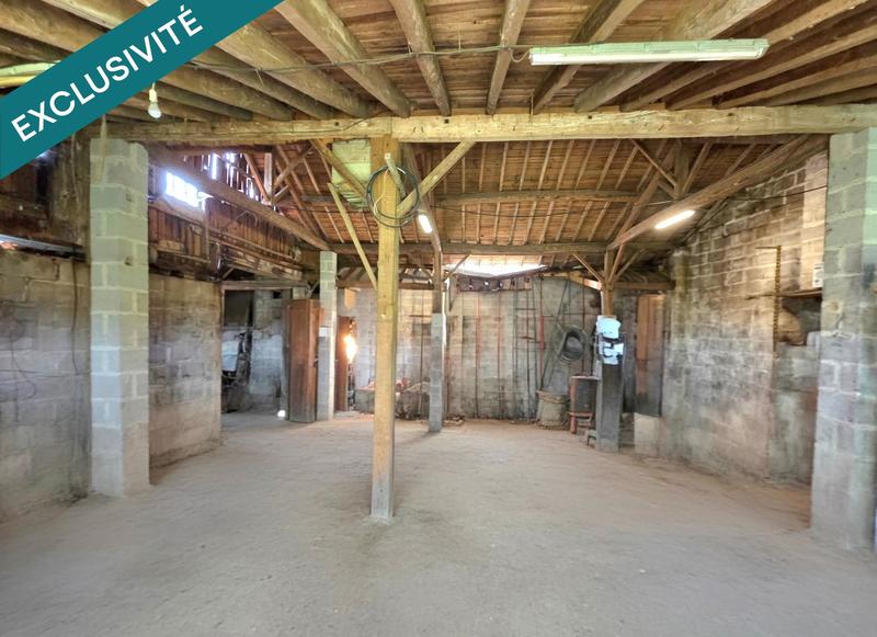 Maison - 400 m² - 1 pièce