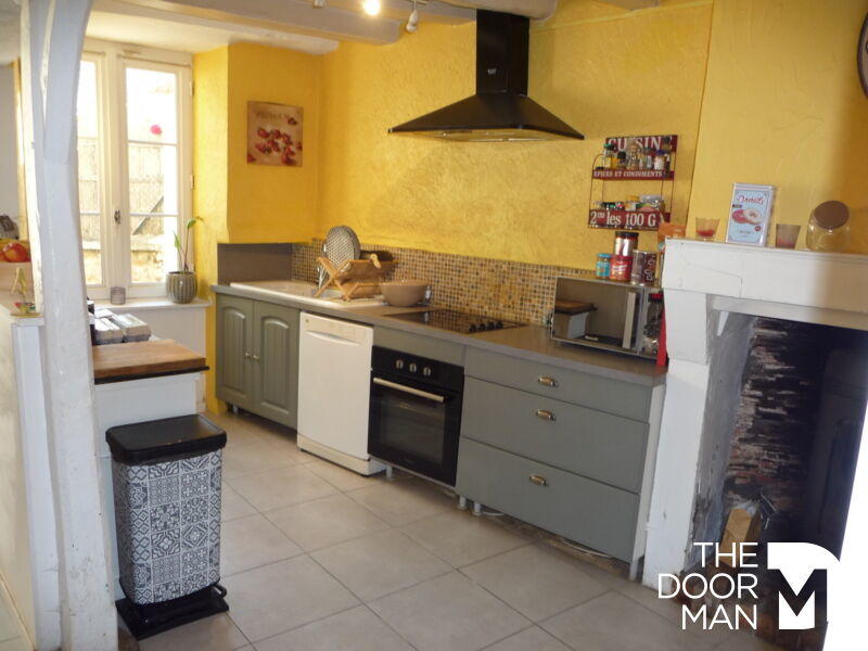 Demeure - 267 m² - 5 pièces