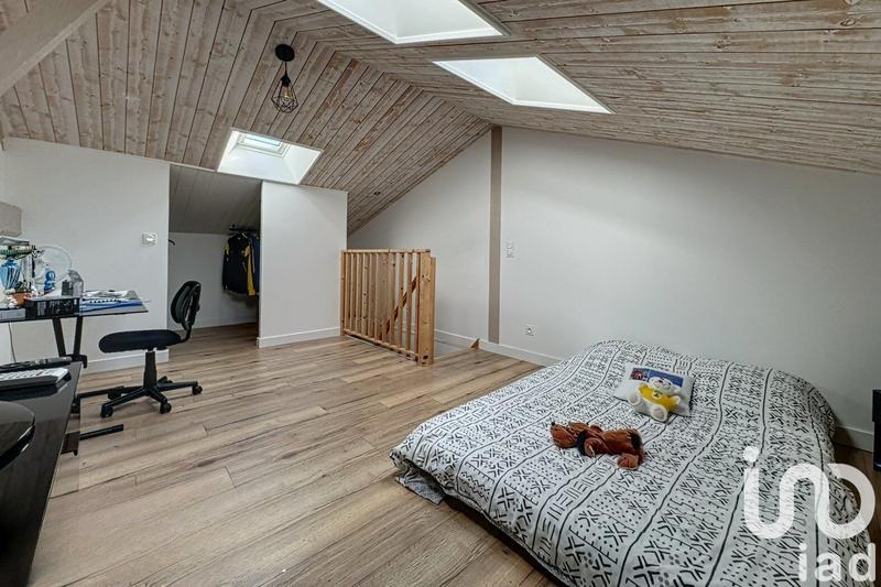 Maison - 170 m² - 5 pièces