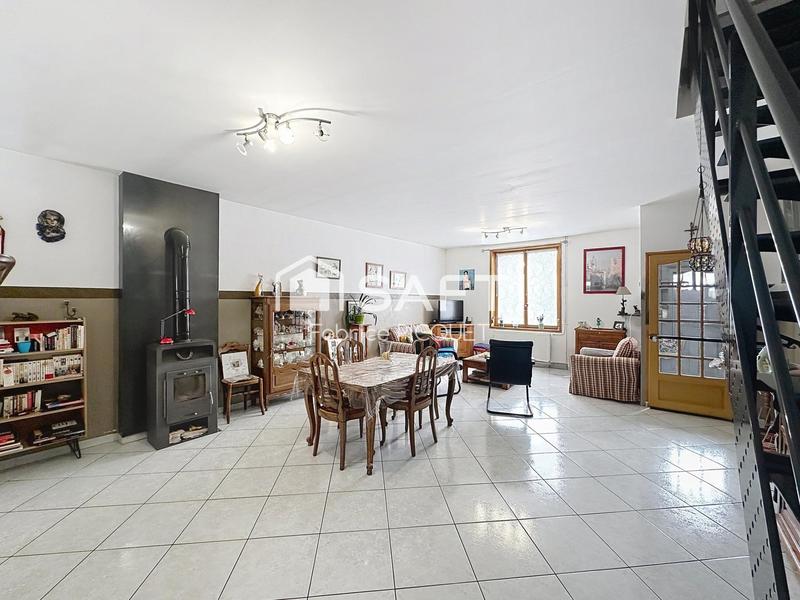 Maison - 146 m² - 7 pièces