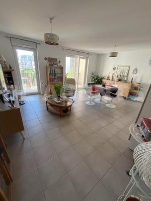 Appartement - 64 m² - 3 pièces