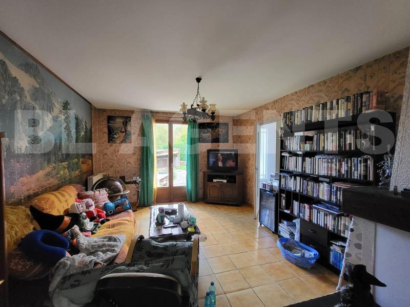 Maison traditionnelle - 90 m² - 4 pièces