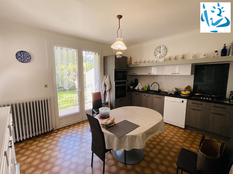 Maison - 145 m² - 6 pièces