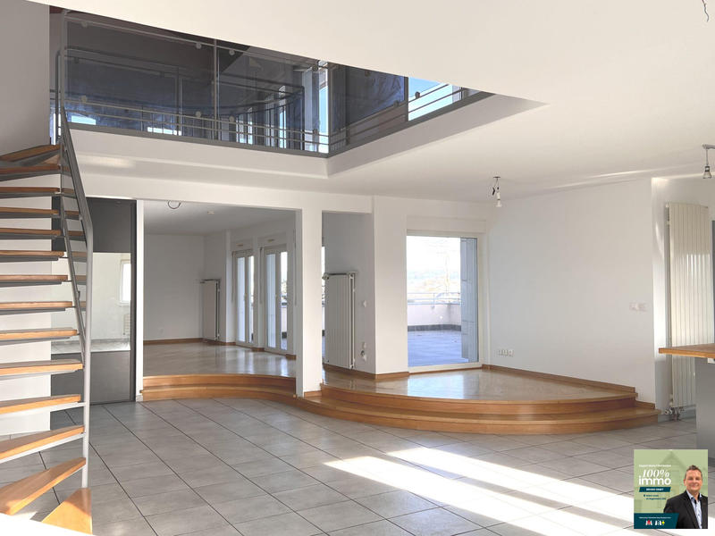 Duplex - 200 m² - 6 pièces