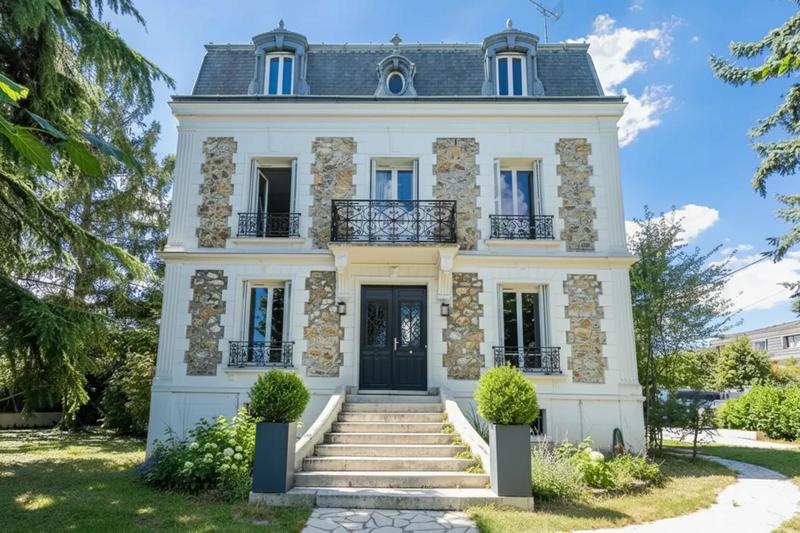 Maison de maîtres - 176 m² - 7 pièces