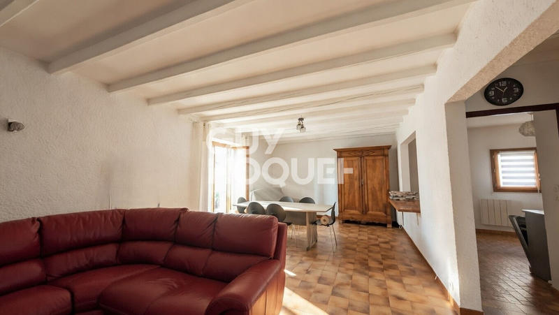 Immeuble - 112 m² - 5 pièces