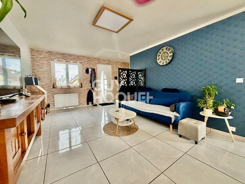 Maison - 84 m² - 5 pièces