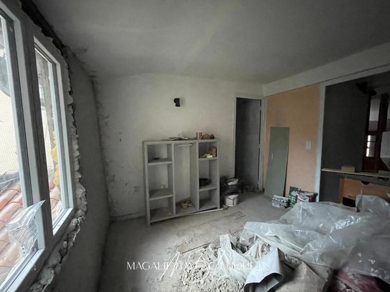 Immeuble - 103 m² - 6 pièces