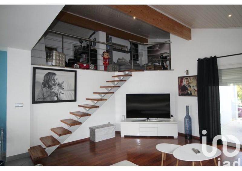 Maison - 156 m² - 6 pièces