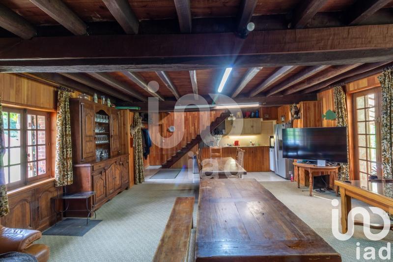 Maison - 177 m² - 7 pièces