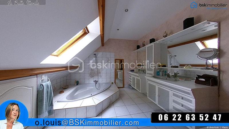 Pavillon - 154 m² - 6 pièces