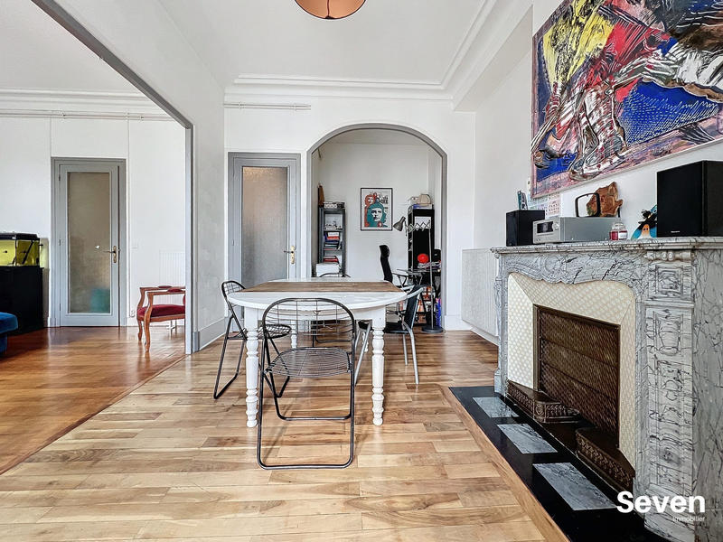 Appartement - 110 m² - 3 pièces