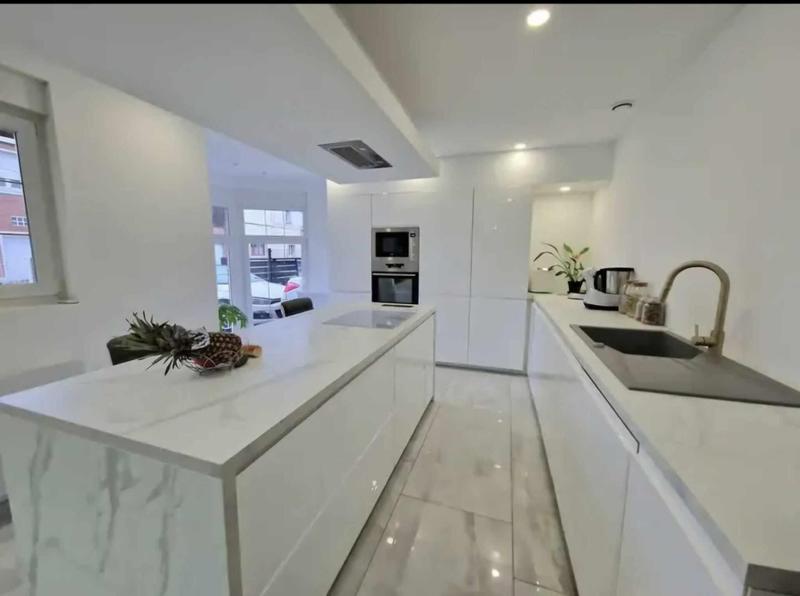 Maison - 170 m² - 5 pièces