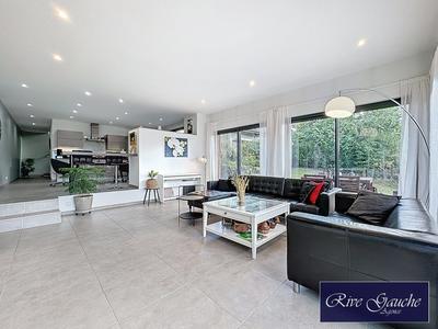 Maison contemporaine - 150 m² - 5 pièces