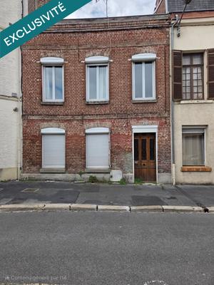 Maison - 95 m² - 5 pièces