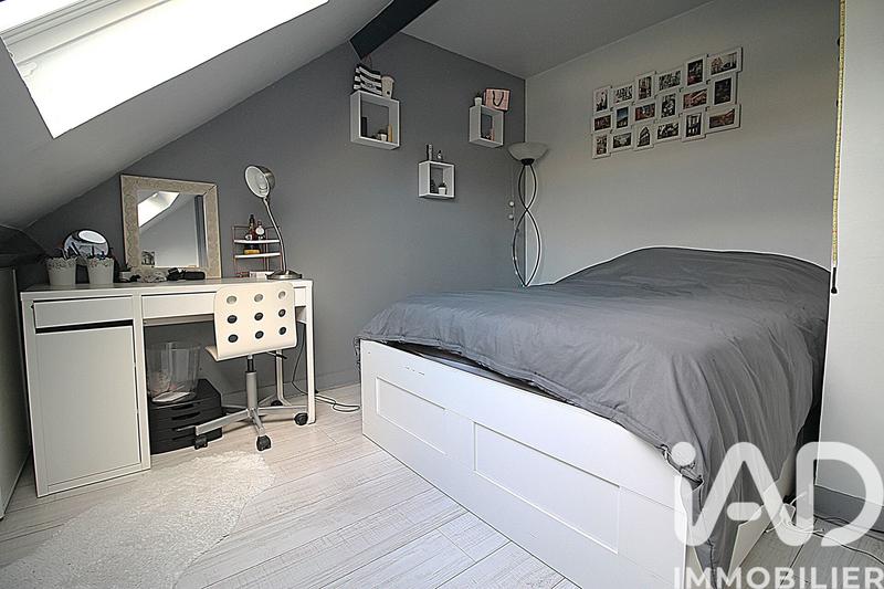 Maison - 96 m² - 5 pièces