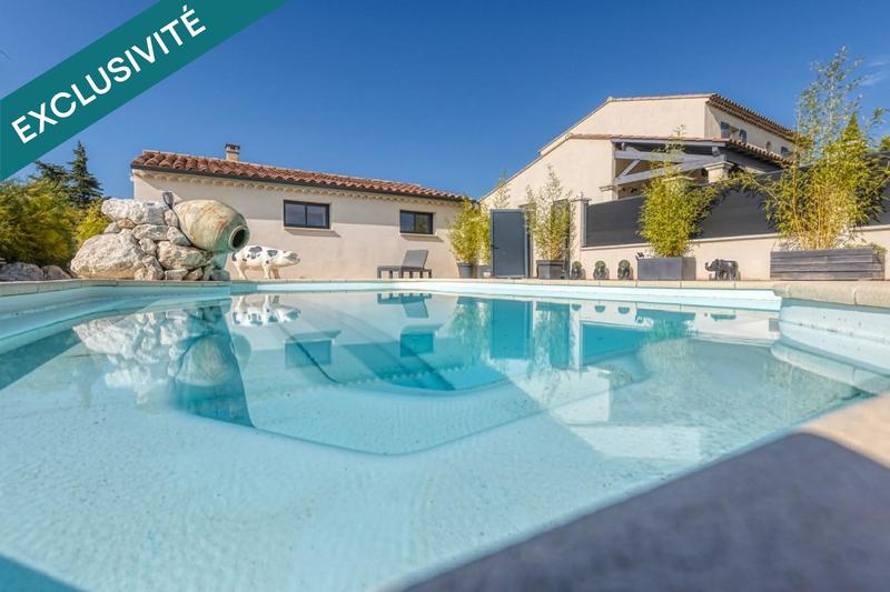 Villa - 200 m² - 8 pièces